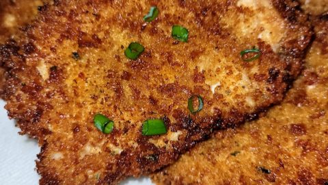 Perfectly Seasoned Fried Pork Chops - Razzle Dazzle Life